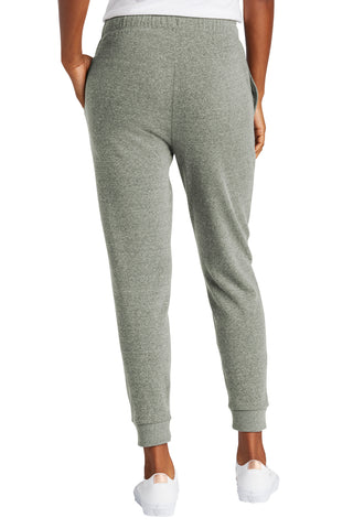 District Women's Perfect Tri Fleece Jogger (Grey Frost)