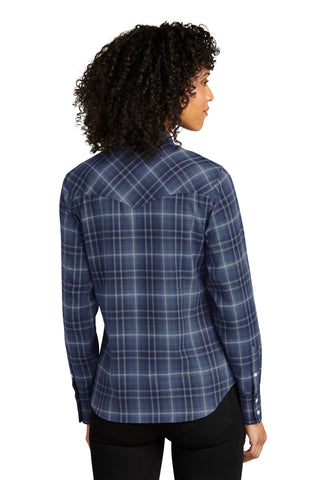 Port Authority Ladies Long Sleeve Ombre Plaid Shirt (True Navy)