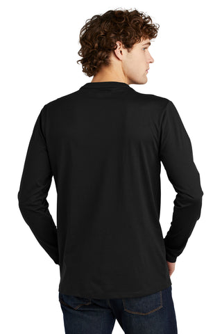 New Era Heritage Blend Long Sleeve Crew Tee (Black)