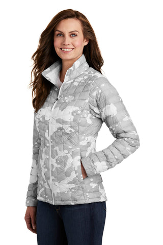 The North Face Ladies ThermoBall Trekker Jacket (TNF White Woodchip Print)