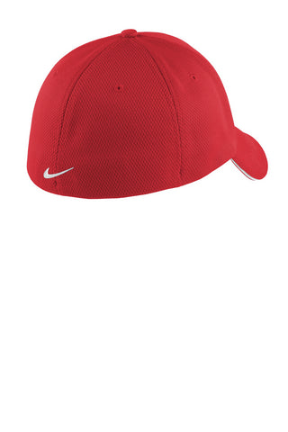 Nike Dri-FIT Stretch Mesh Sandwich Bill Cap (University Red/ White)