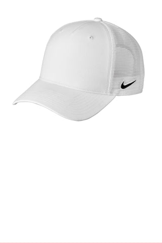 Nike Snapback Mesh Trucker Cap (White/ White)