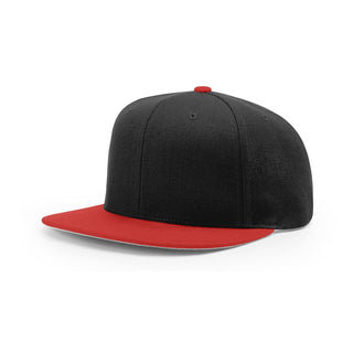 Richardson Acrylic-Wool Blend Flatbill Snapback (Black/Red)