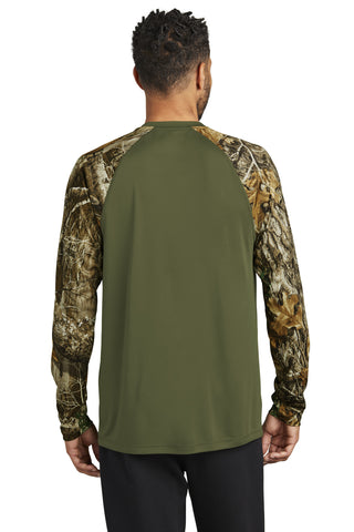 Russell Outdoors Realtree Colorblock Performance Long Sleeve Tee (Olive Drab Green/ Realtree Edge)