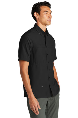 Port Authority Short Sleeve UV Daybreak Shirt (Deep Black)